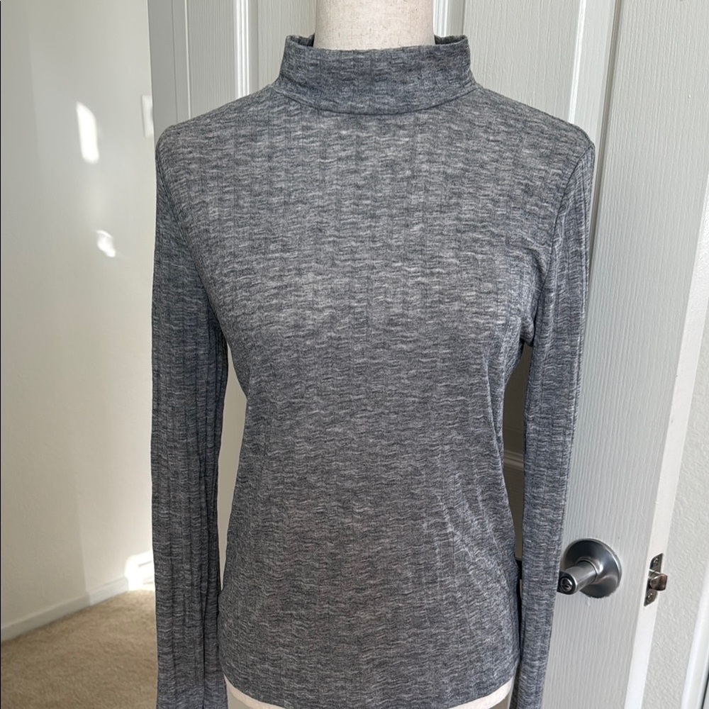 Topshop Gray Long Sleeve Tee
